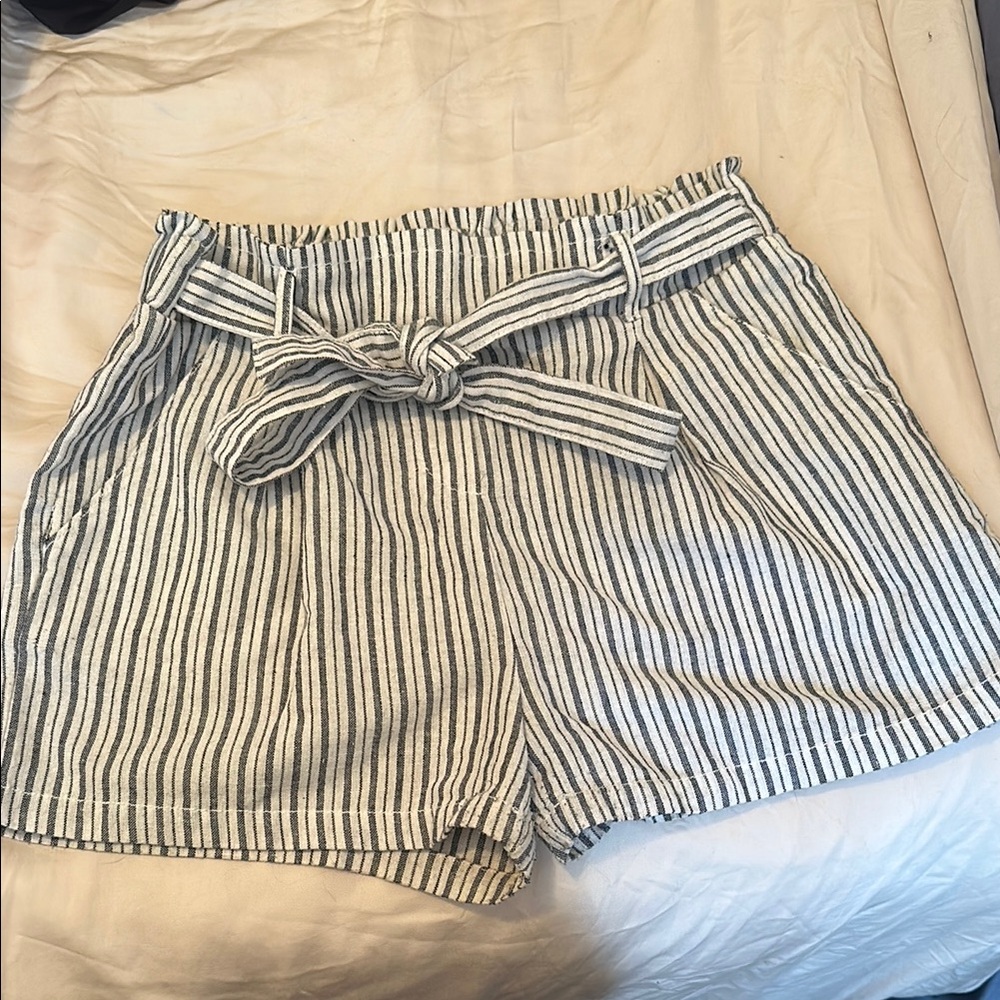 Ci Sono High Waist Black and White Shorts